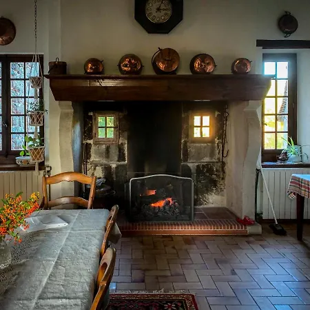 Le Manoir Enchante *